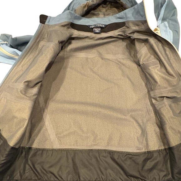 Arc’teryx Javelin JV Gore-Tex Hoodie Jacket Women’s - Picture 12 of 16